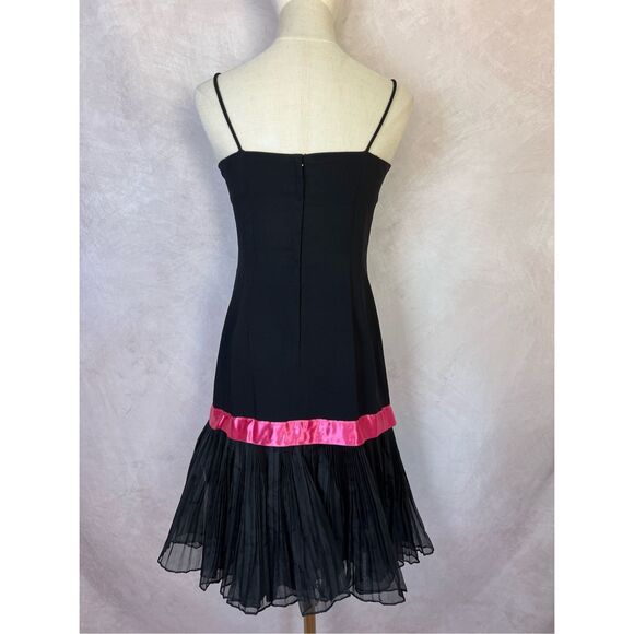 Vintage Black Drop Waist Flapper Style Dress - Picture 2 of 7